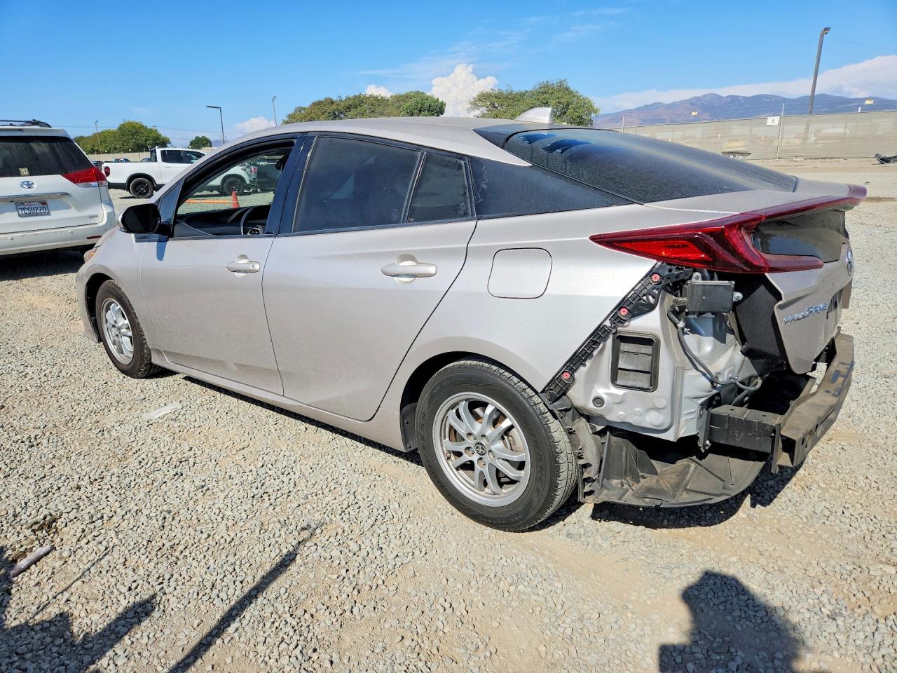 2017 TOYOTA PRIUS PRIME ADVANCED — снимка 2