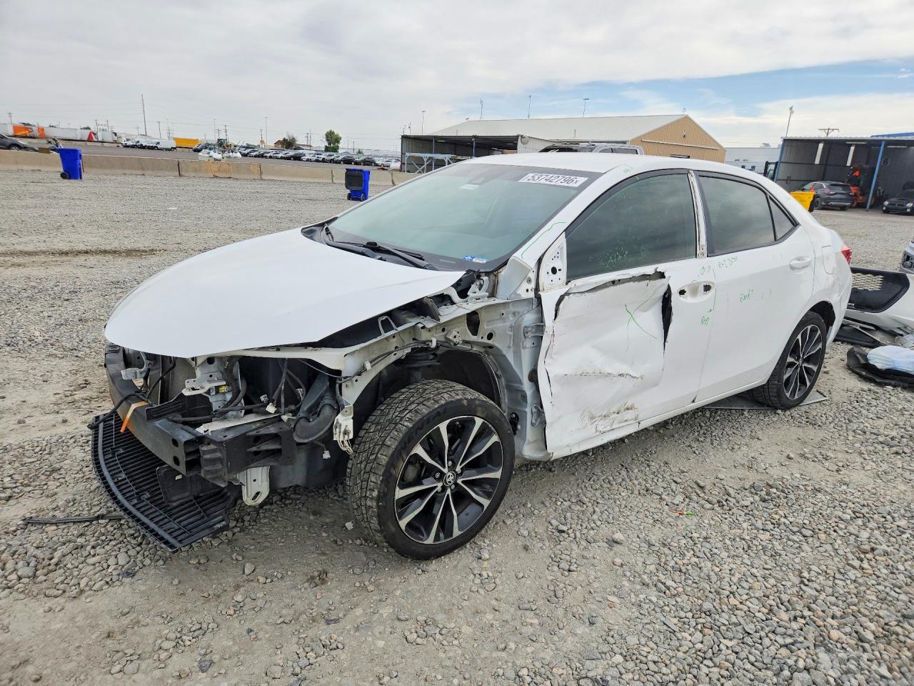 2019 TOYOTA COROLLA SE
