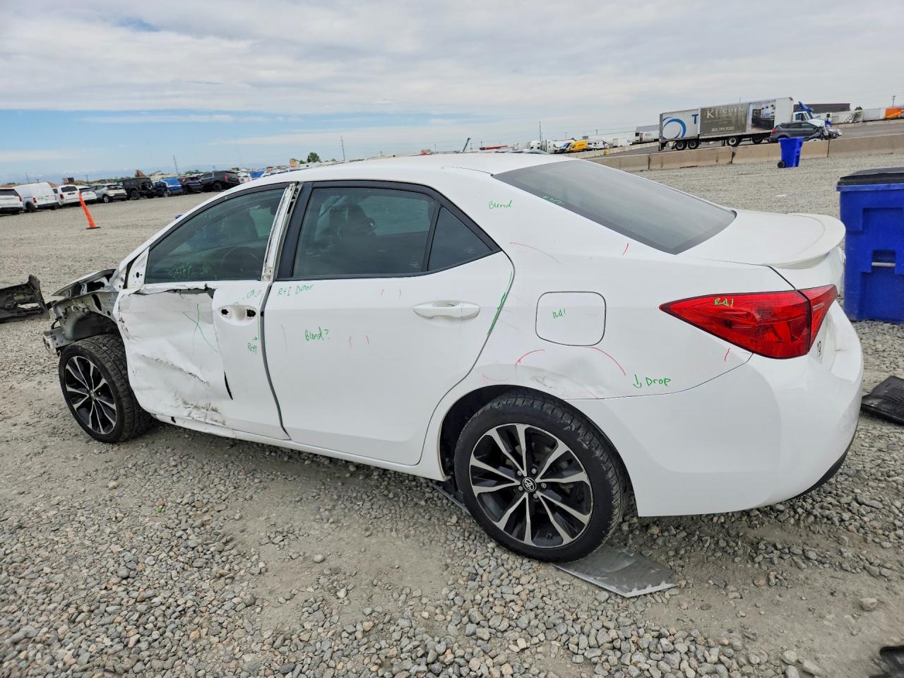 2019 TOYOTA COROLLA SE — снимка 2