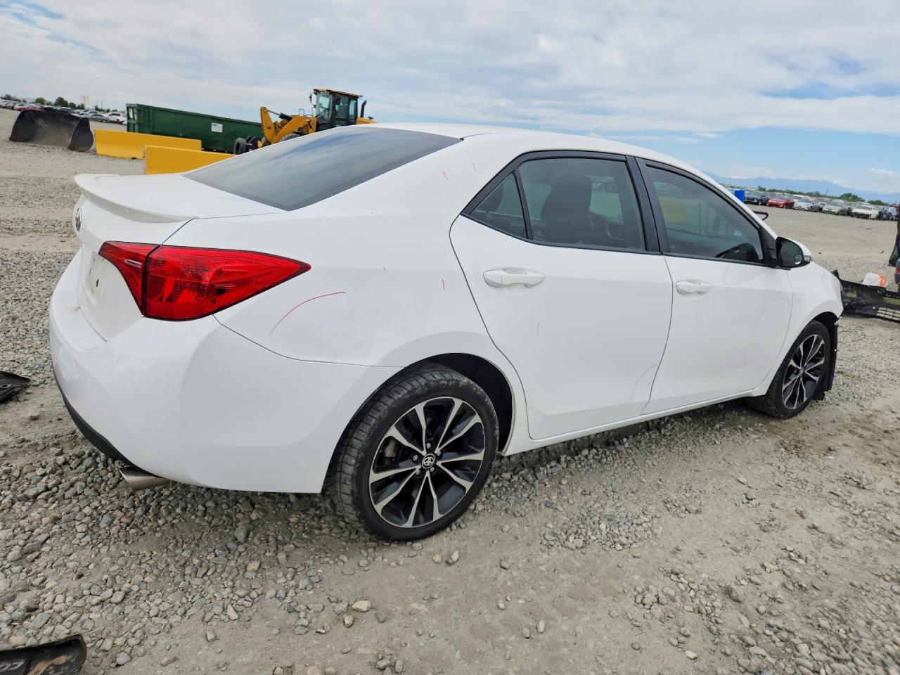 2019 TOYOTA COROLLA SE — снимка 3