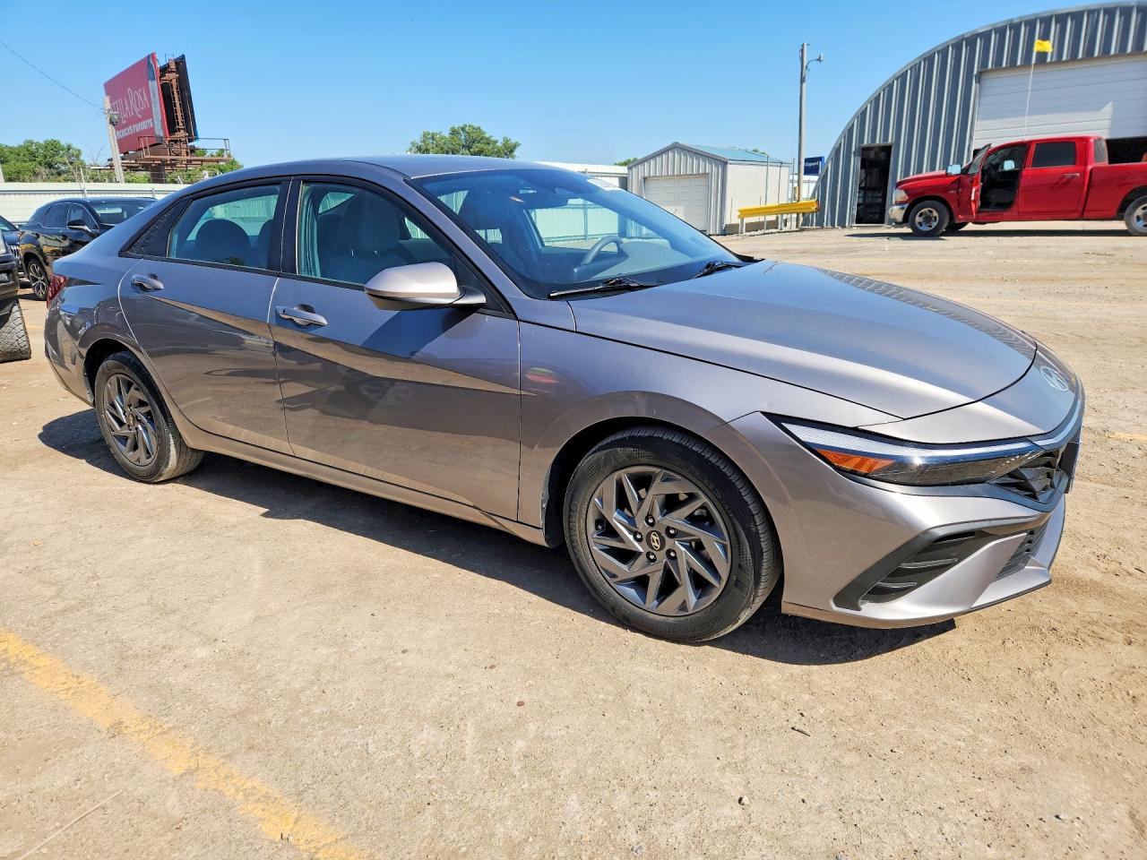 2024 HYUNDAI ELANTRA SEL — снимка 4