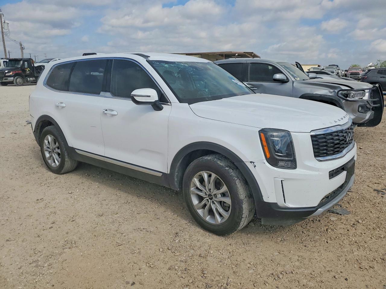 2022 KIA TELLURIDE LX — снимка 4
