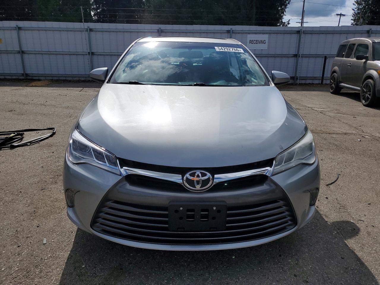 2015 TOYOTA CAMRY XLE V6 — снимка 5