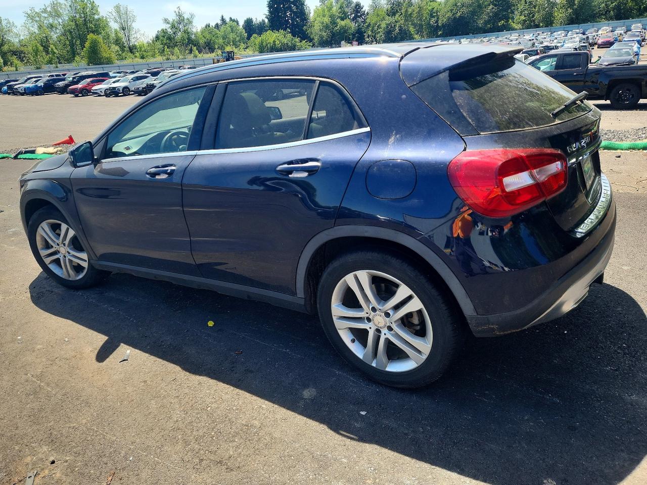 2017 MERCEDES-BENZ GLA 250 — снимка 2