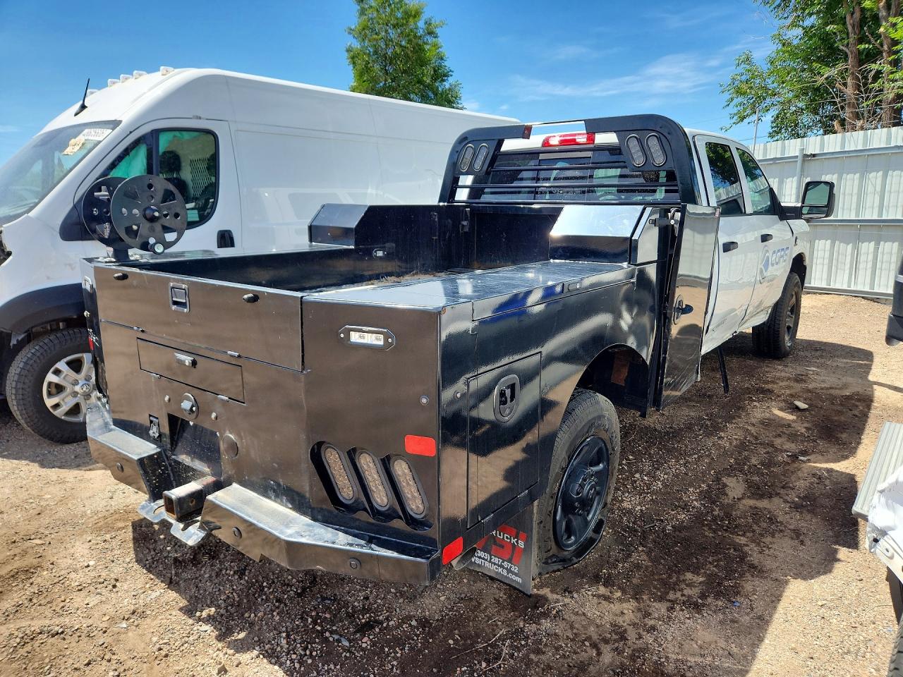 2026 RAM 3500 TRADESMAN — снимка 3