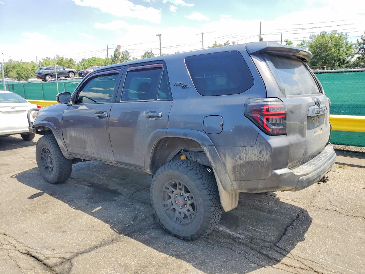 2018 TOYOTA 4RUNNER TRD OFF-ROAD — снимка 2