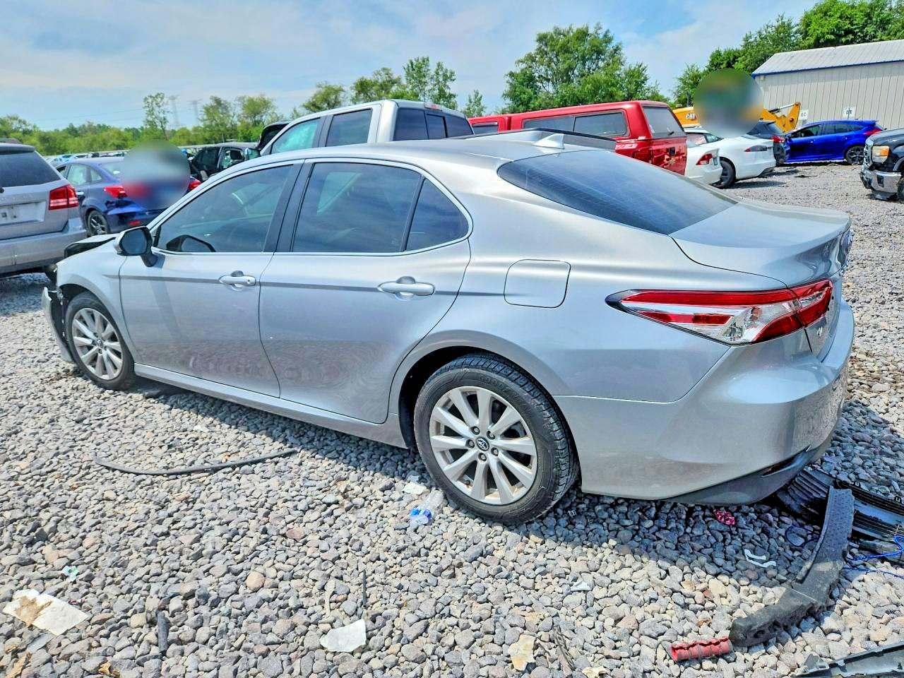 2019 TOYOTA CAMRY SE — снимка 2