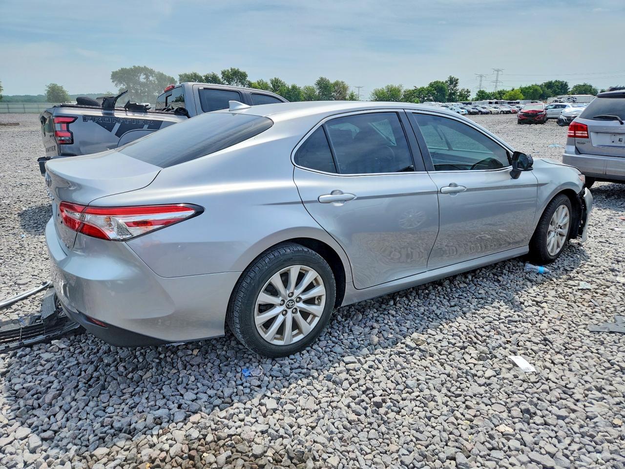 2019 TOYOTA CAMRY SE — снимка 3