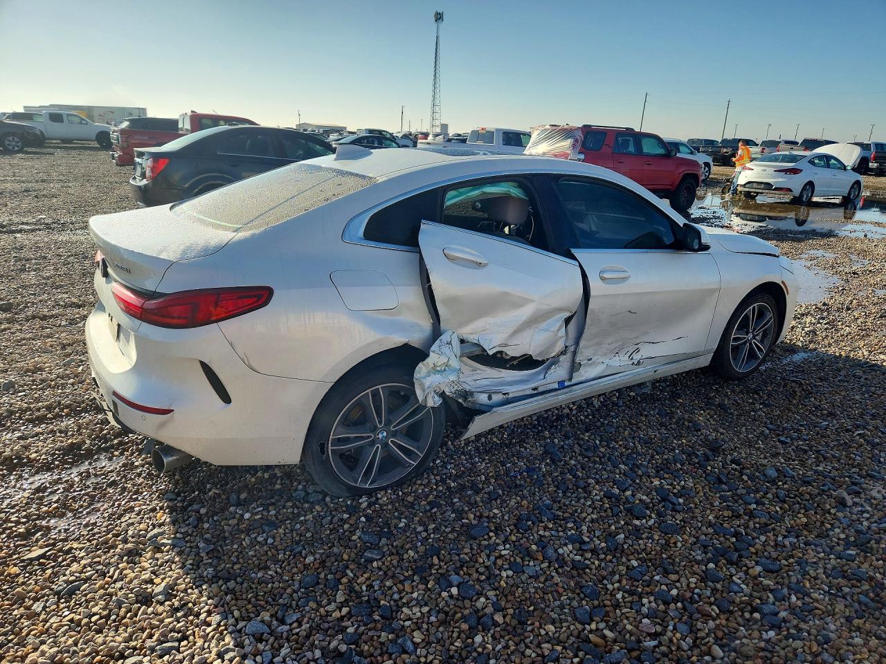 2021 BMW 228I — снимка 3