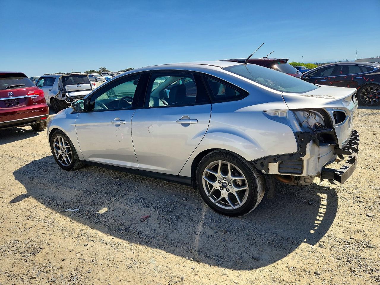 2015 FORD FOCUS SE — снимка 2