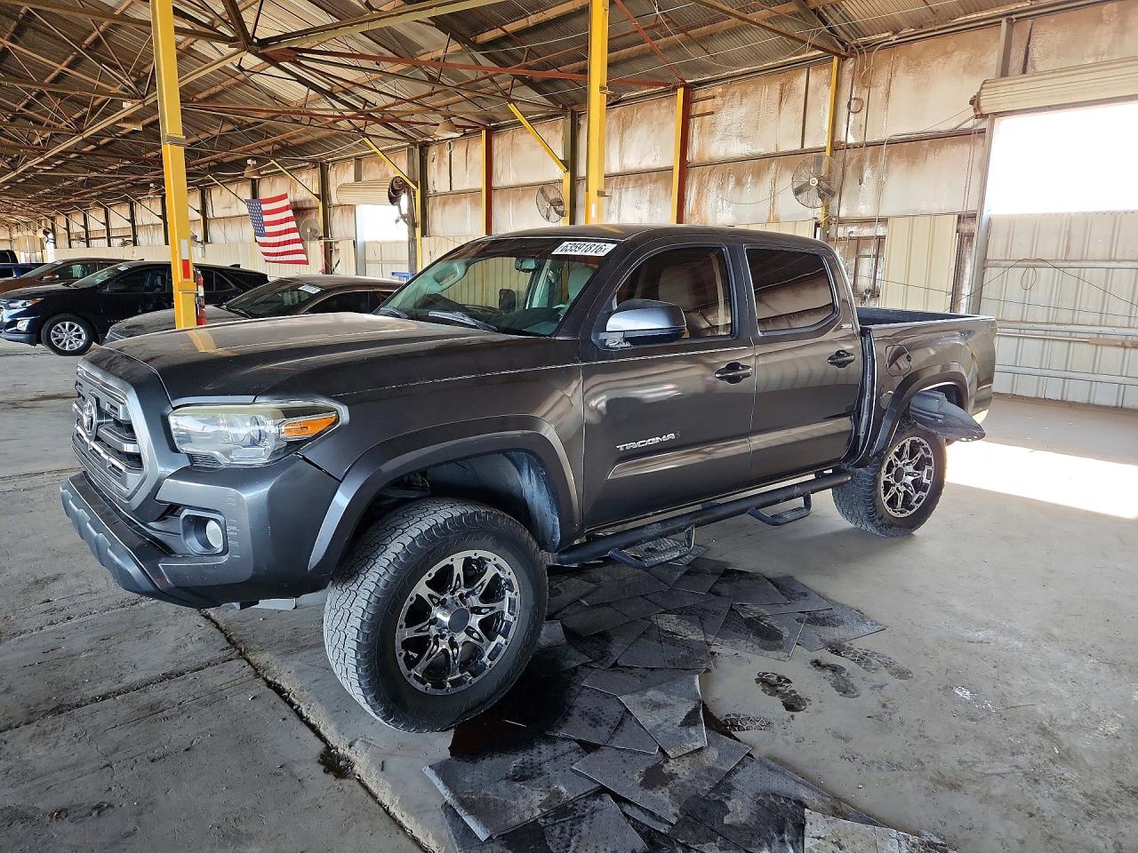 2017 TOYOTA TACOMA SR5 V6