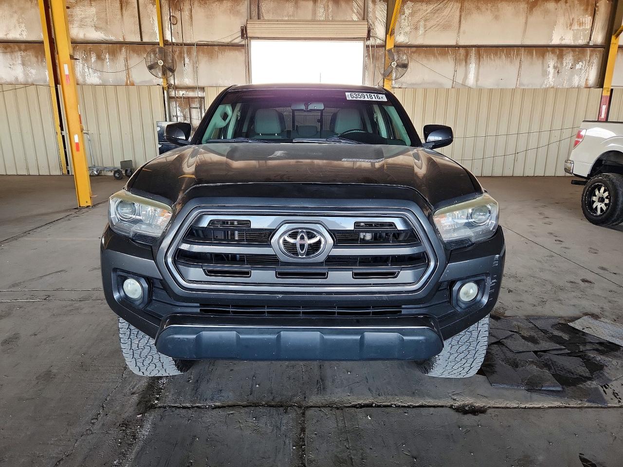 2017 TOYOTA TACOMA SR5 V6 — снимка 5