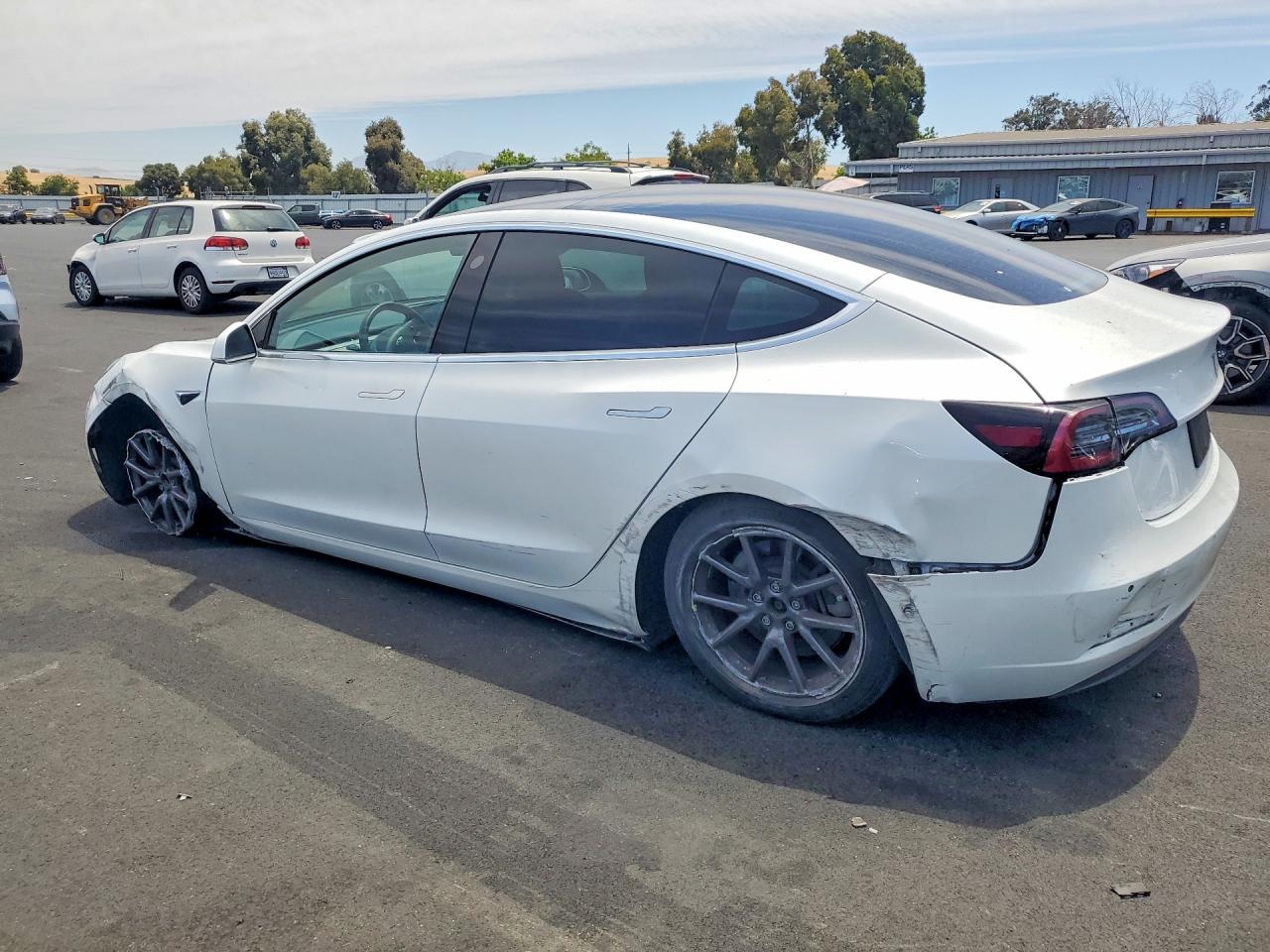 2020 TESLA MODEL 3 — снимка 2
