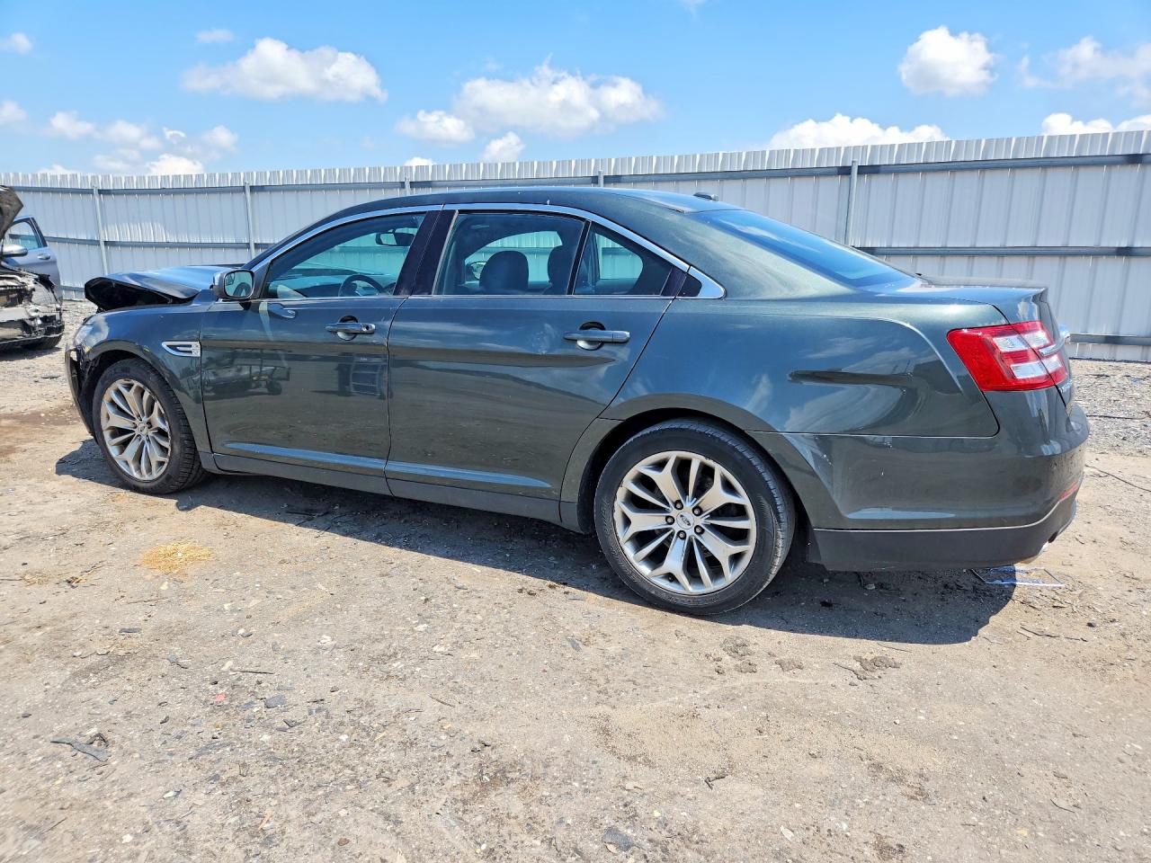 2016 FORD TAURUS LIMITED — снимка 2