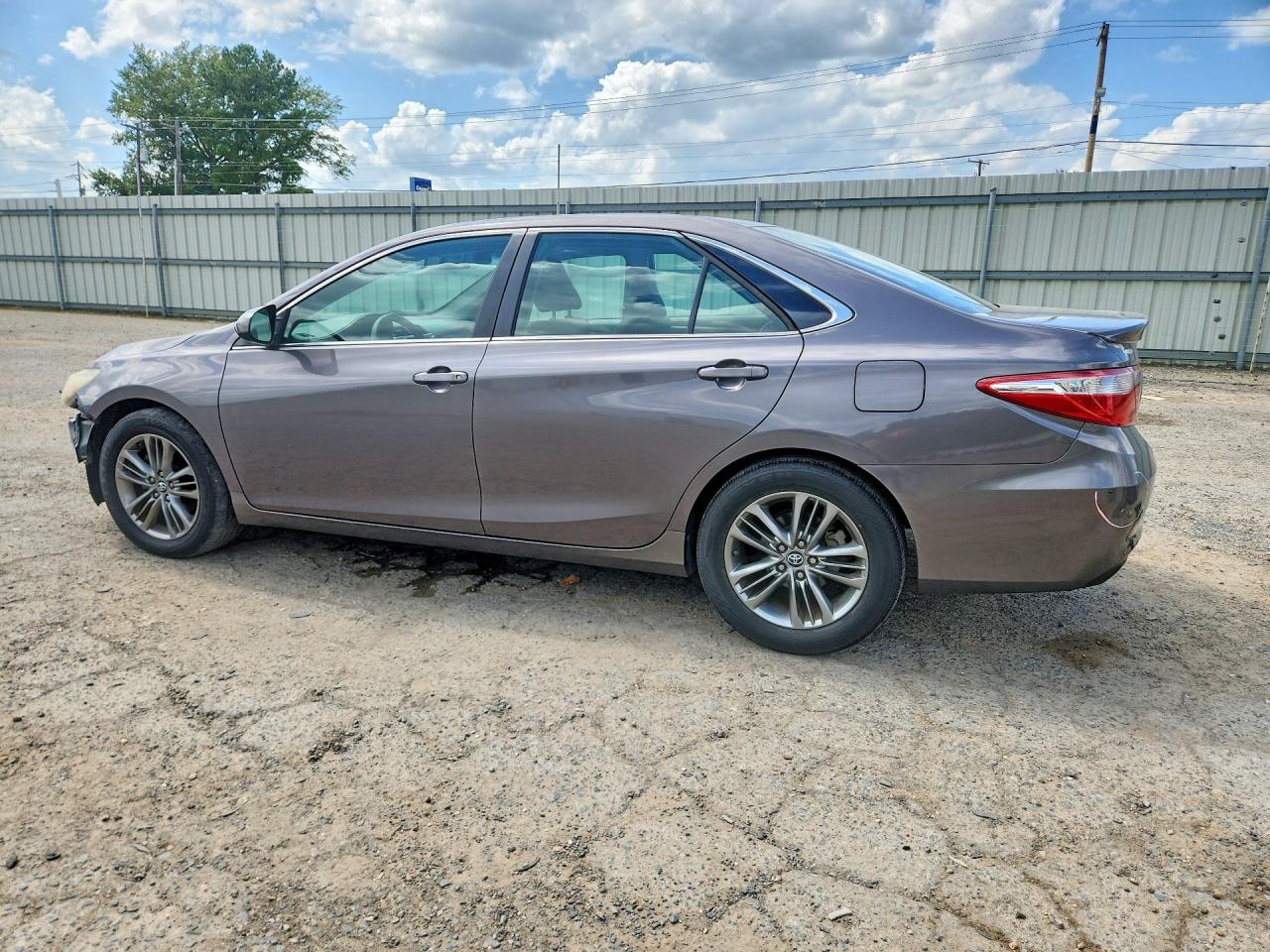 2016 TOYOTA CAMRY SE — снимка 2