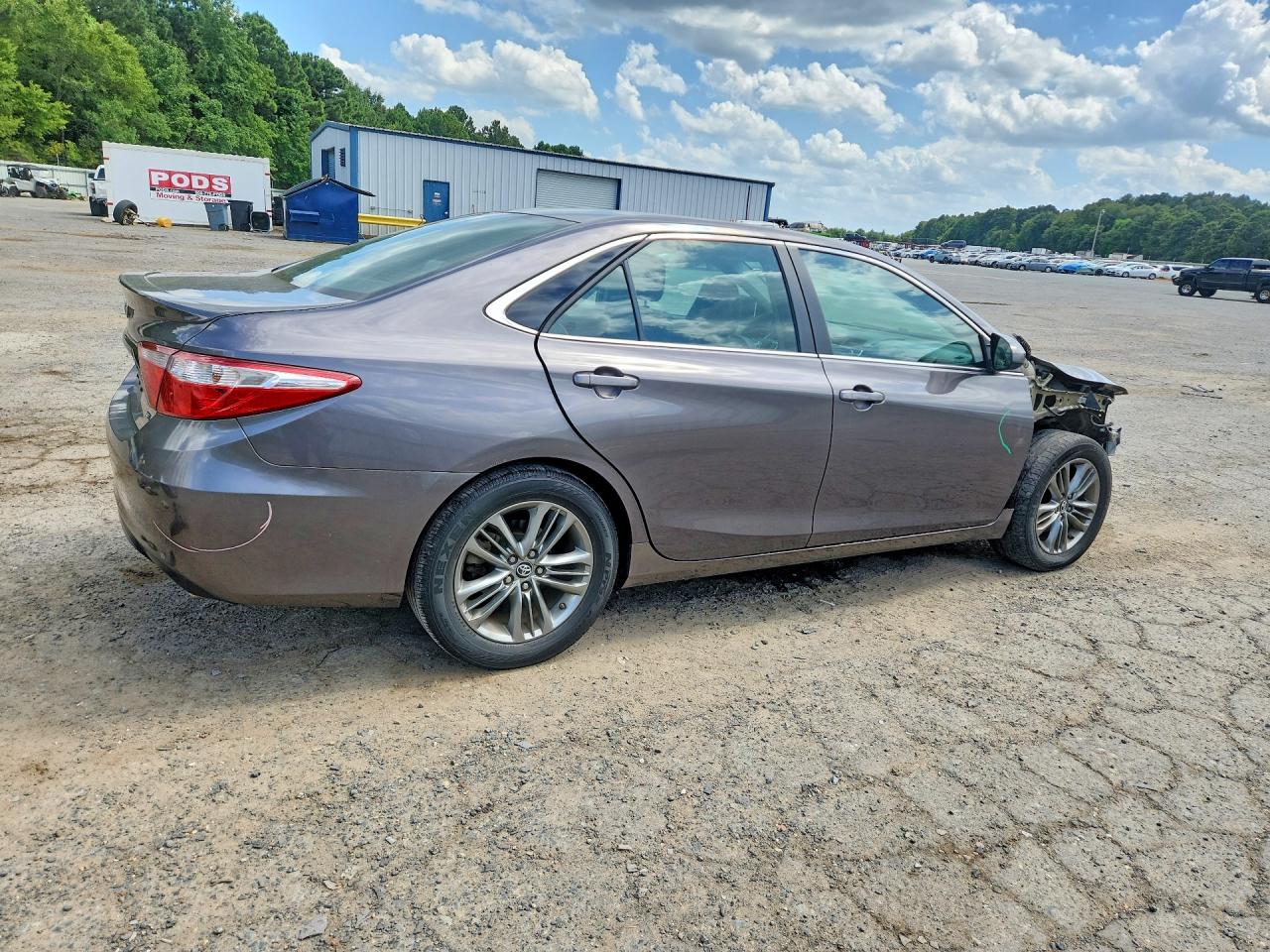 2016 TOYOTA CAMRY SE — снимка 3
