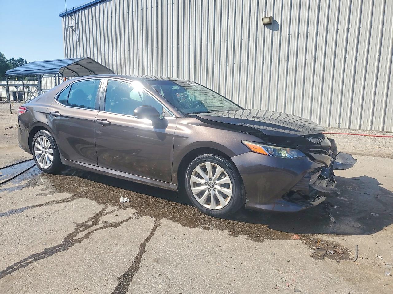 2018 TOYOTA CAMRY LE — снимка 4