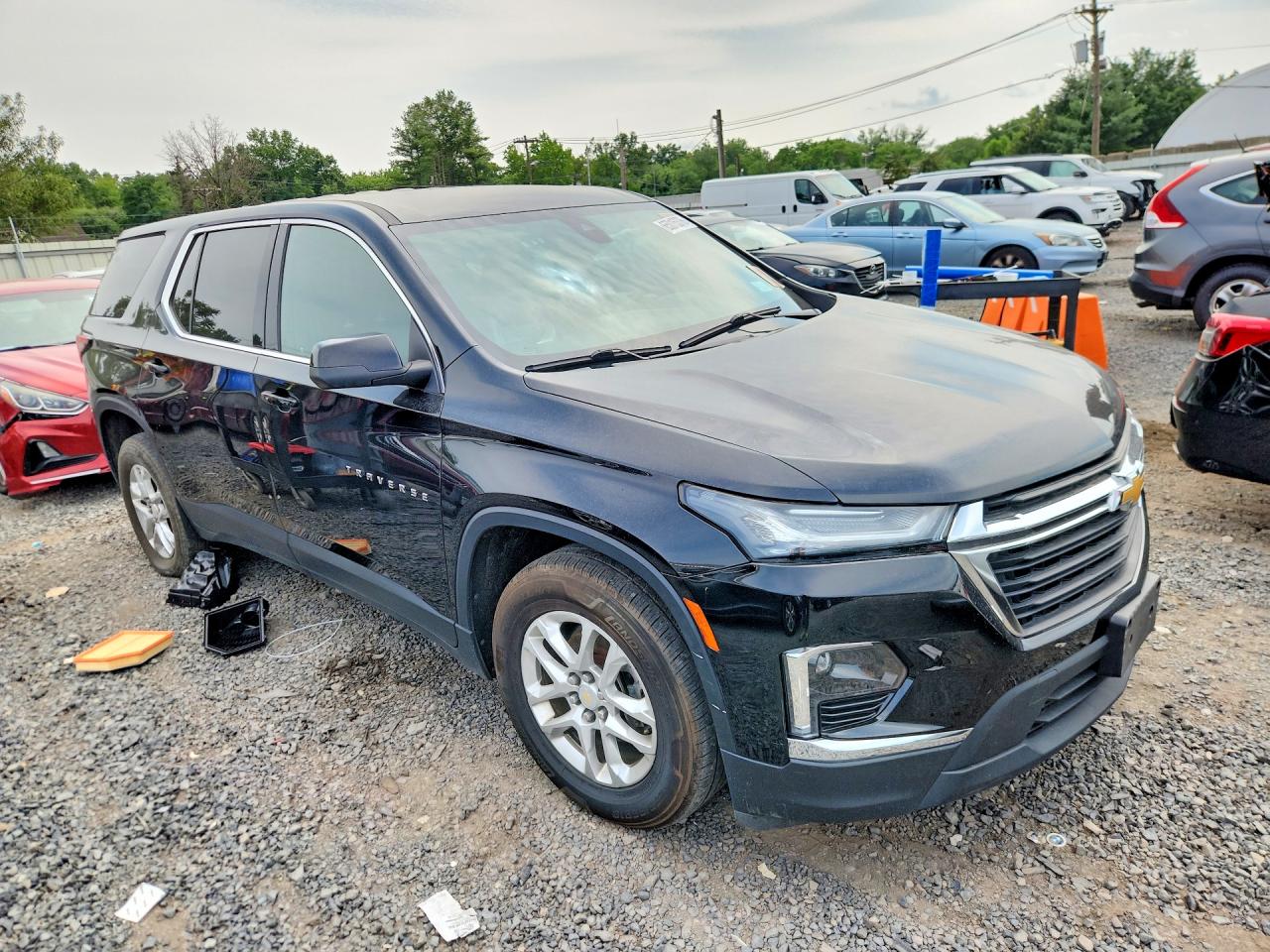 2022 CHEVROLET TRAVERSE LS — снимка 4