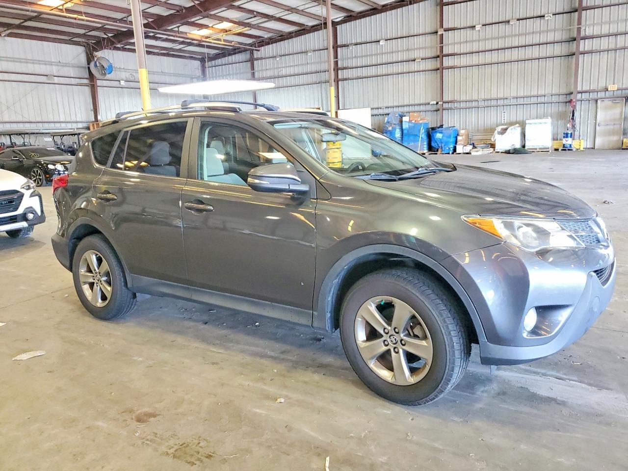 2015 TOYOTA RAV4 XLE — снимка 4