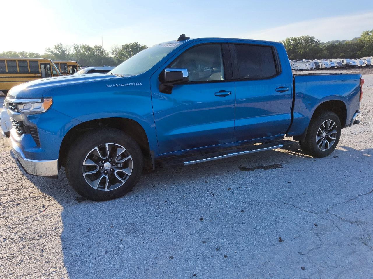 2024 CHEVROLET SILVERADO C1500 LT