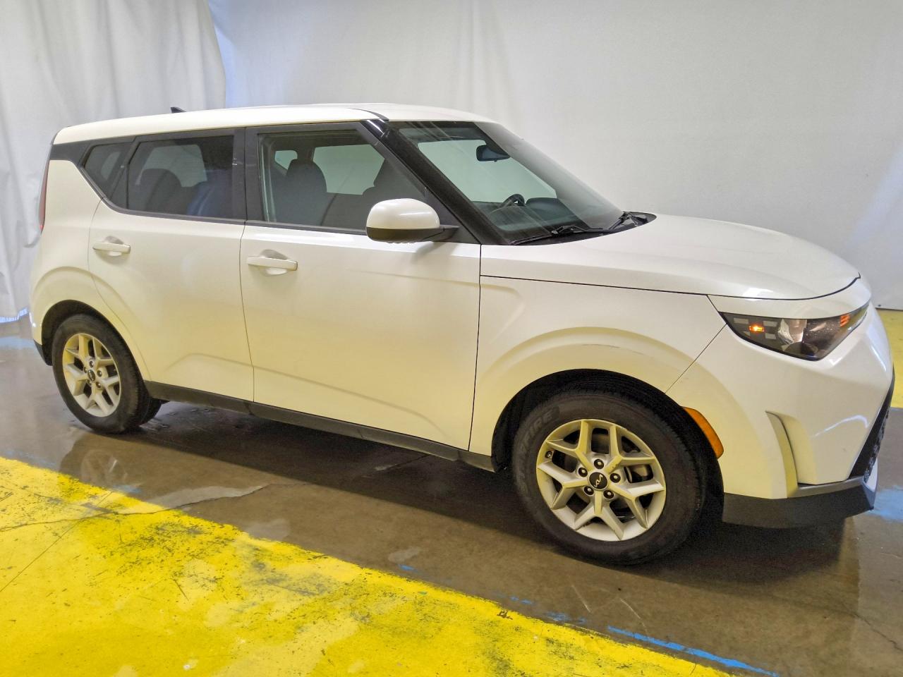 2023 KIA SOUL LX — снимка 4