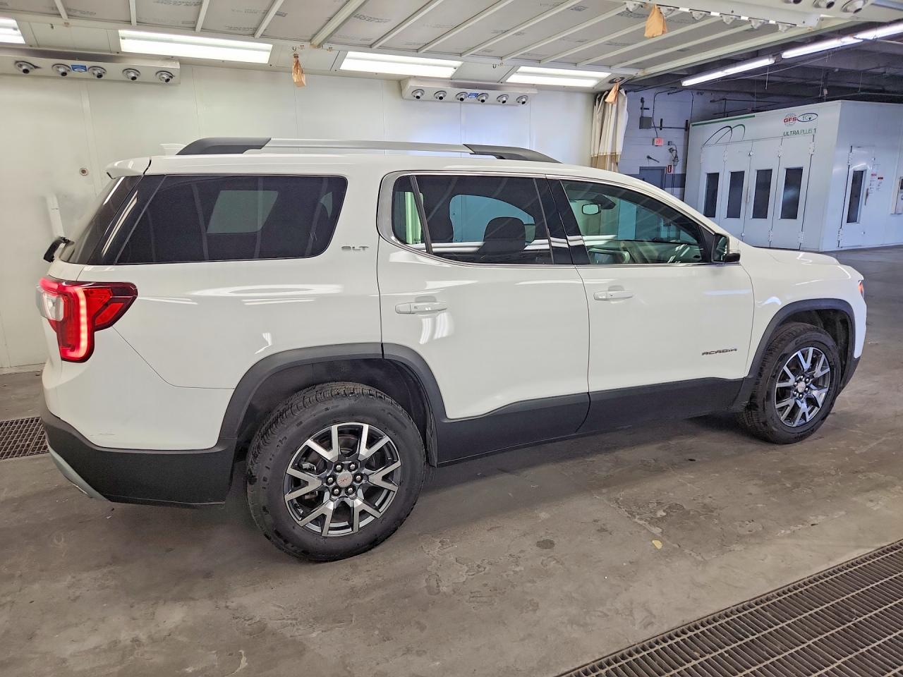 2023 GMC ACADIA SLT — снимка 3
