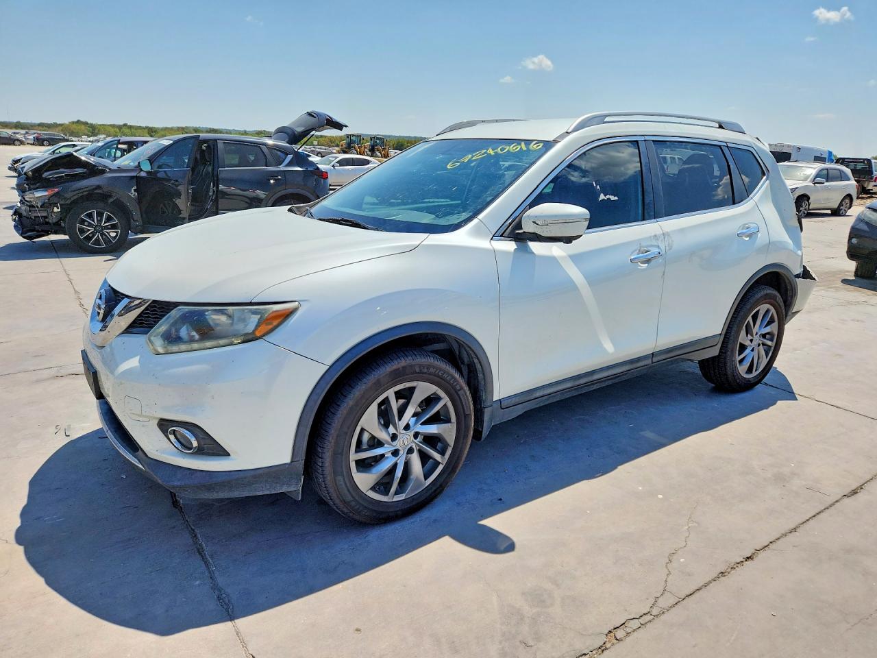 2015 NISSAN ROGUE SL