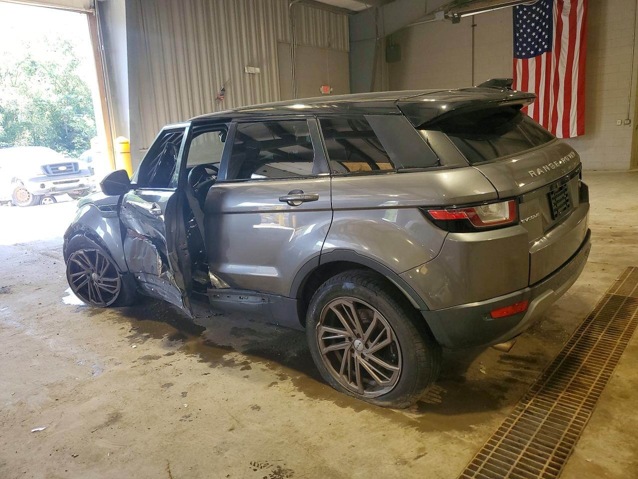 2017 LAND ROVER RANGE ROVER EVOQUE SE — снимка 2