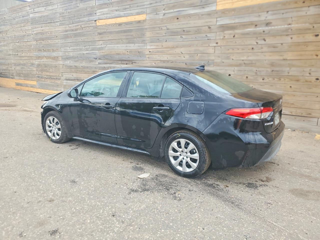 2026 TOYOTA COROLLA LE — снимка 2