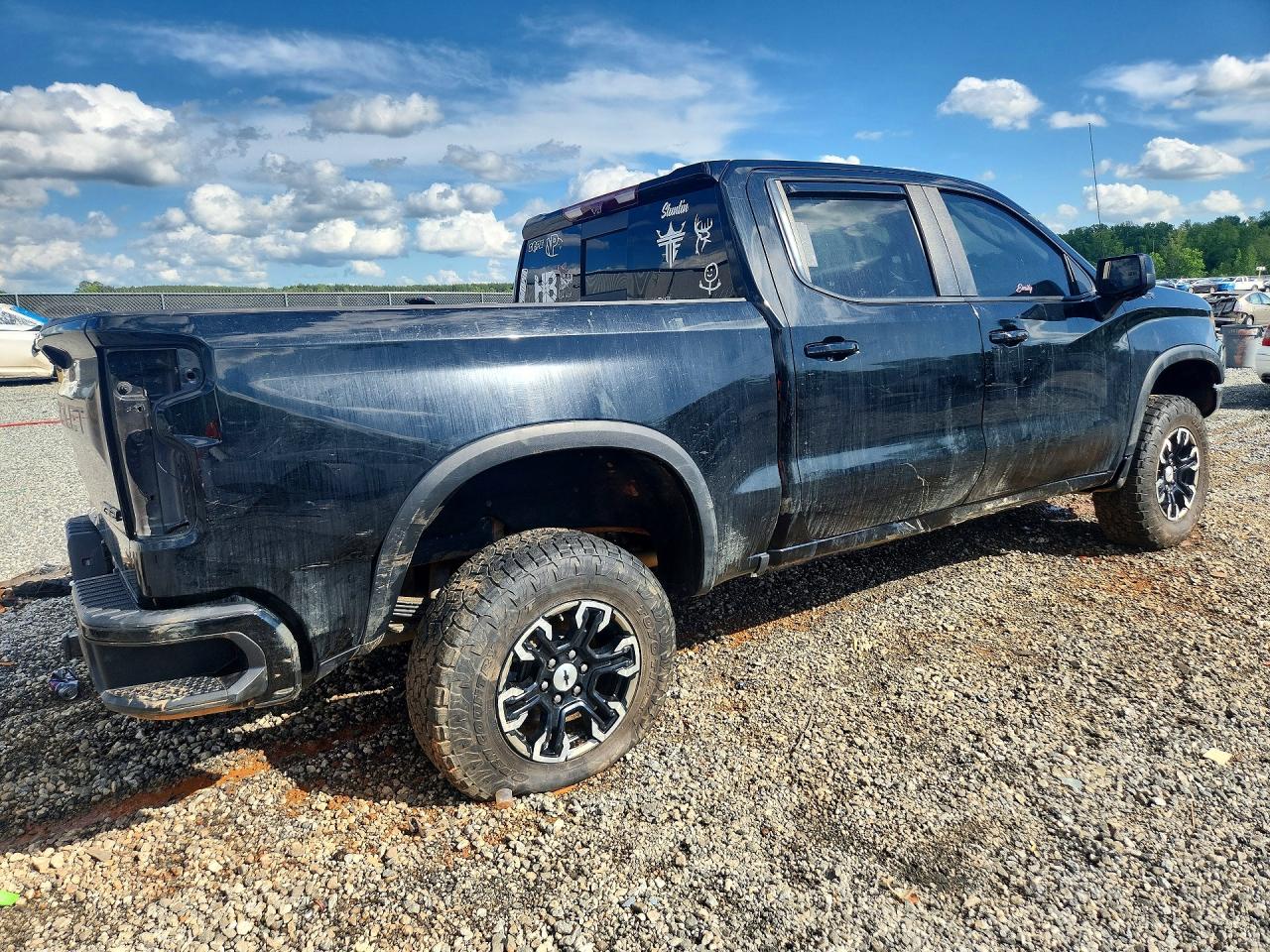 2024 CHEVROLET SILVERADO K1500 ZR2 — снимка 3