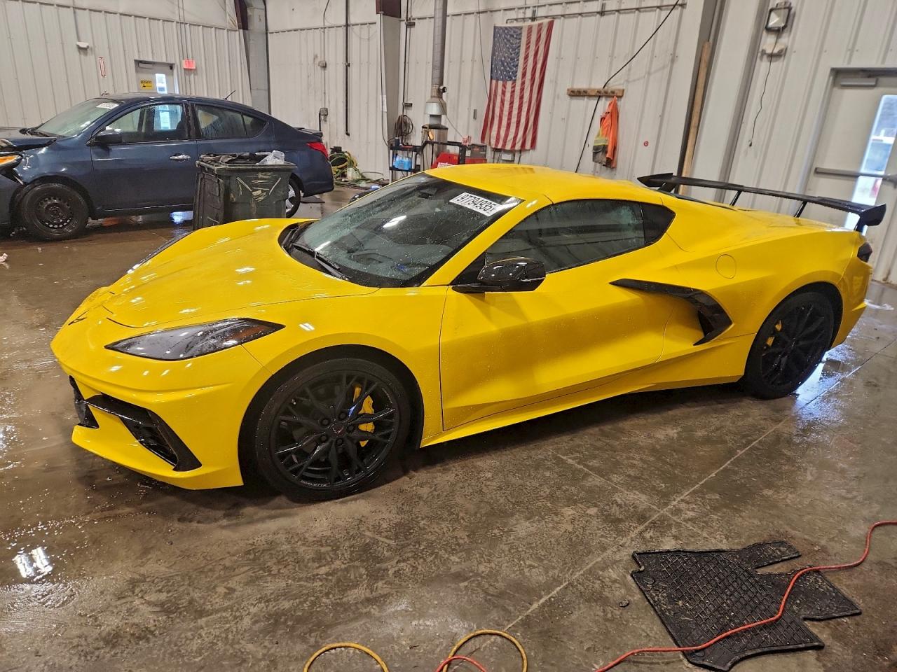 2025 CHEVROLET CORVETTE STINGRAY 2LT