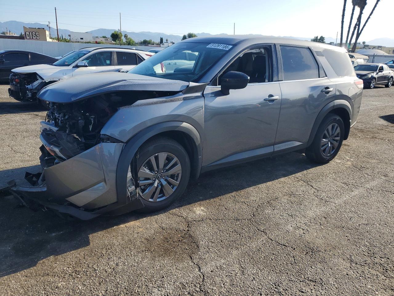 2025 NISSAN PATHFINDER S