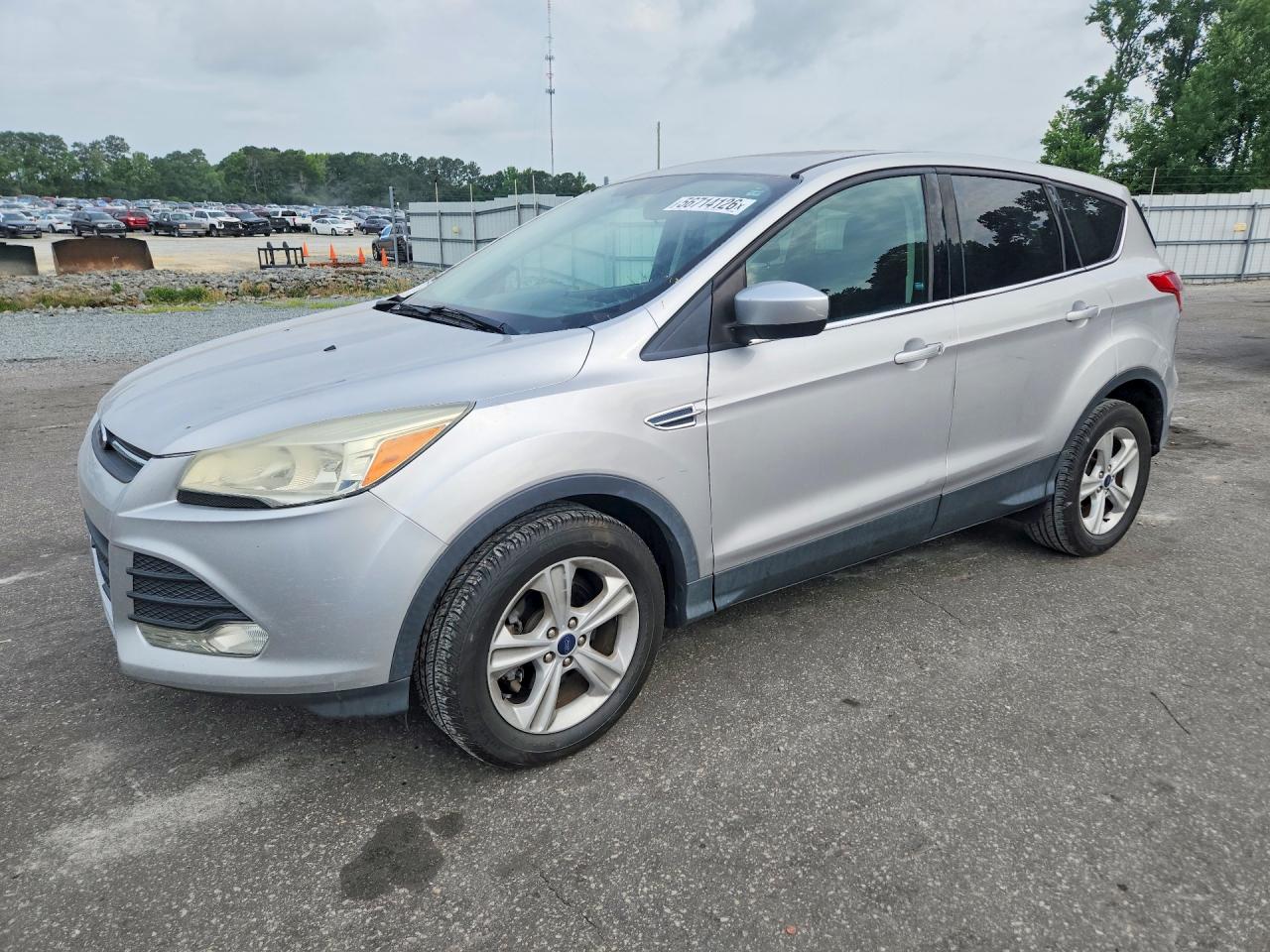 2015 FORD ESCAPE SE