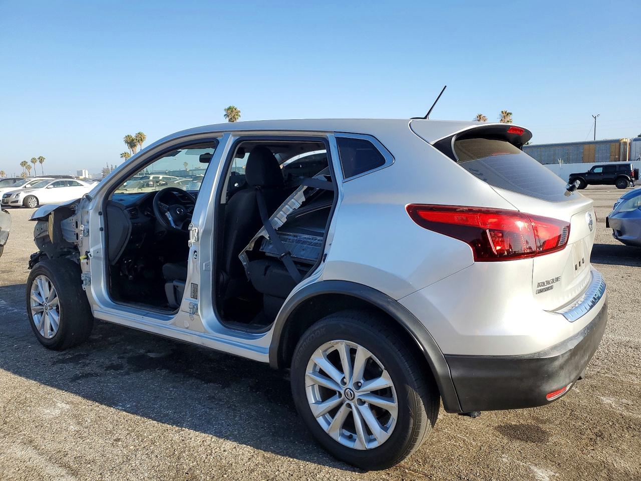 2019 NISSAN ROGUE SPORT S — снимка 2
