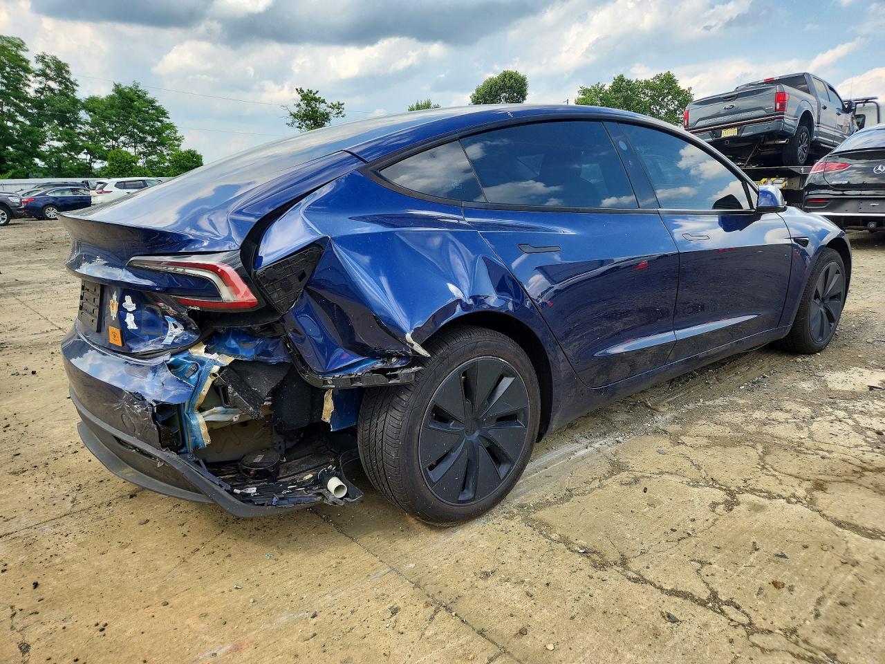 2024 TESLA MODEL 3 — снимка 3