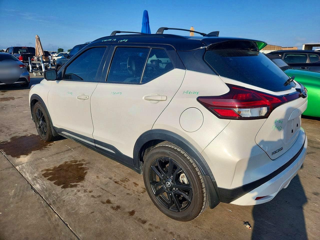 2021 NISSAN KICKS SR — снимка 2