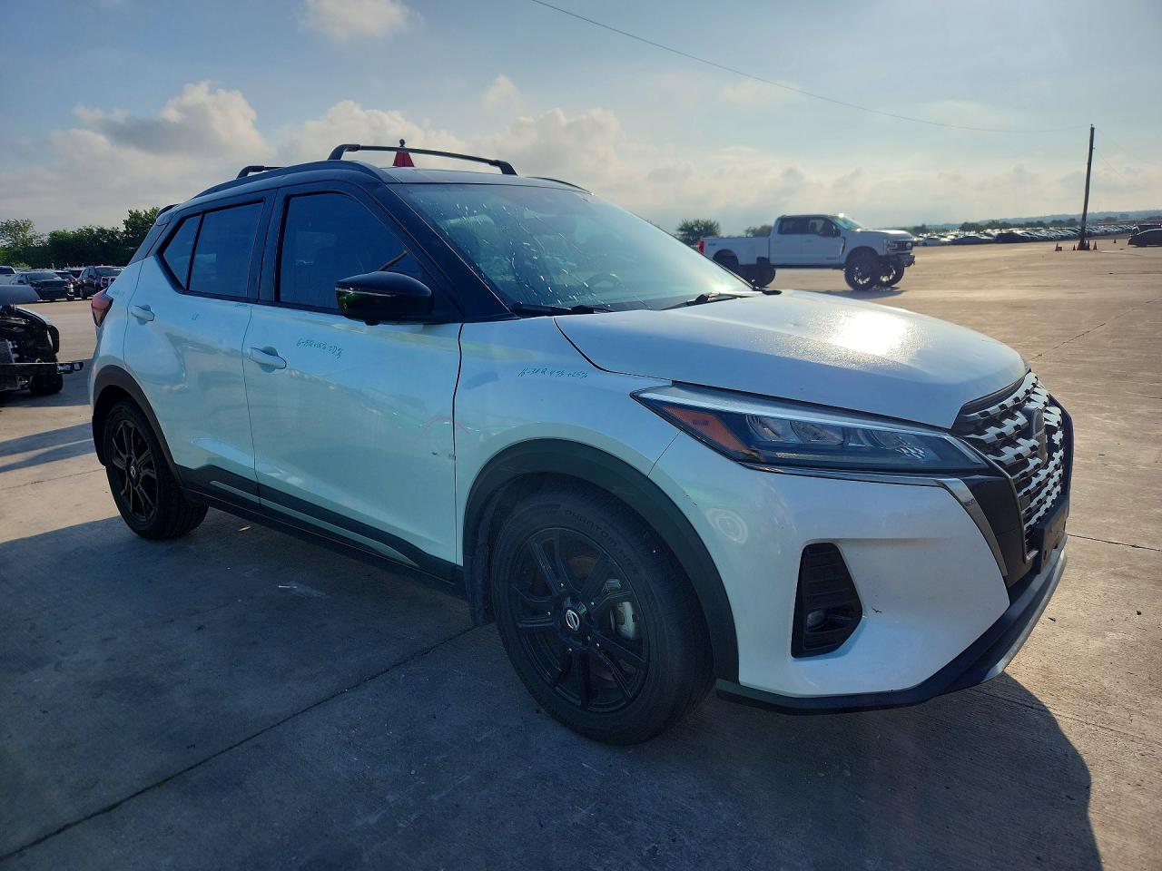 2021 NISSAN KICKS SR — снимка 4