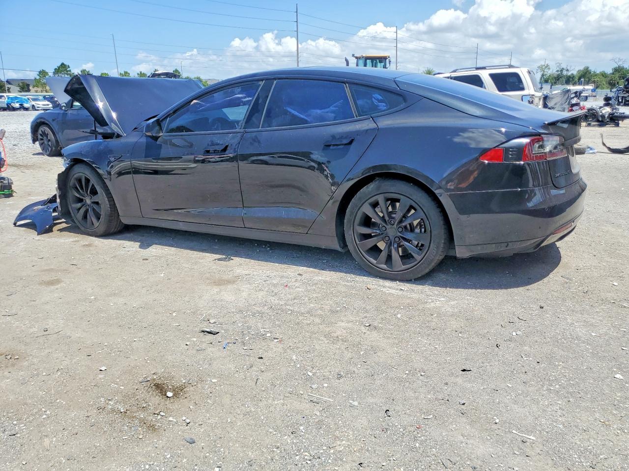 2015 TESLA MODEL S — снимка 2