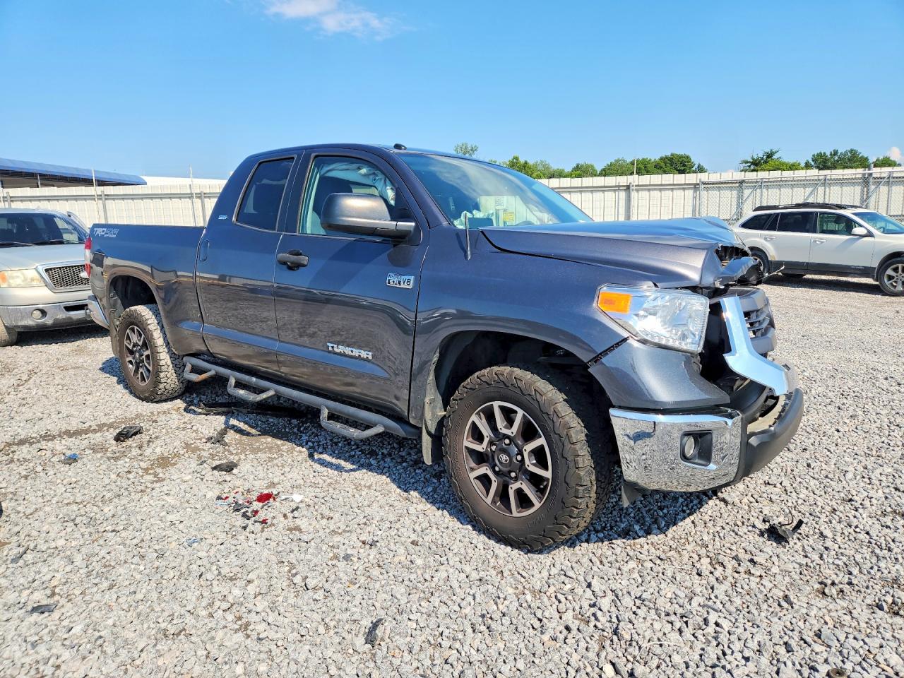 2015 TOYOTA TUNDRA SR5 — снимка 4