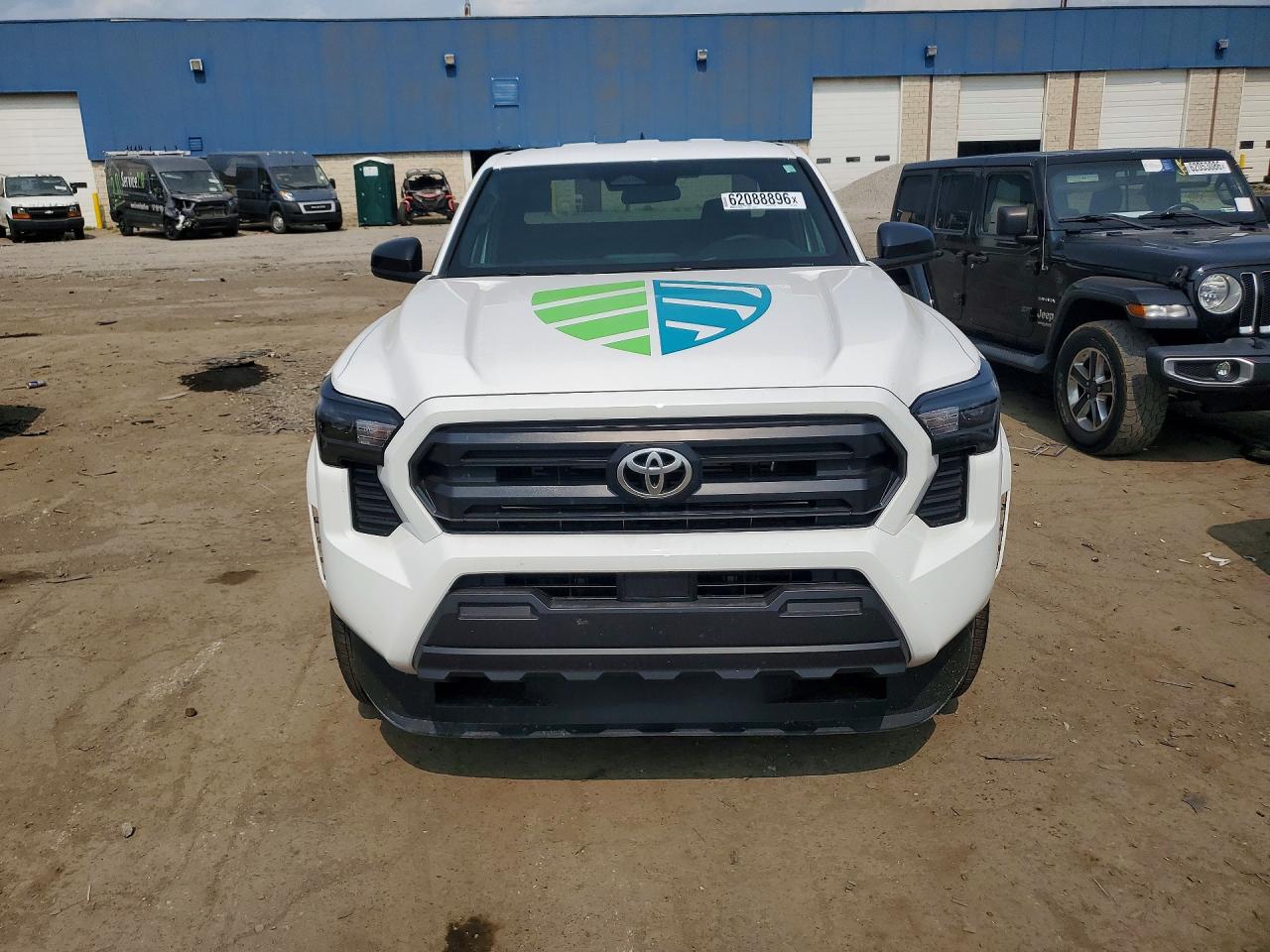 2026 TOYOTA TACOMA SR — снимка 5