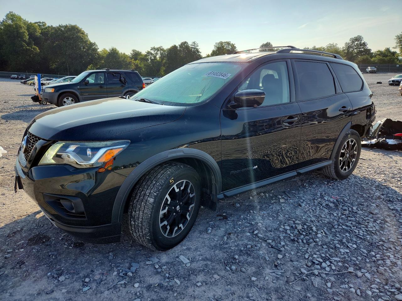 2019 NISSAN PATHFINDER SL