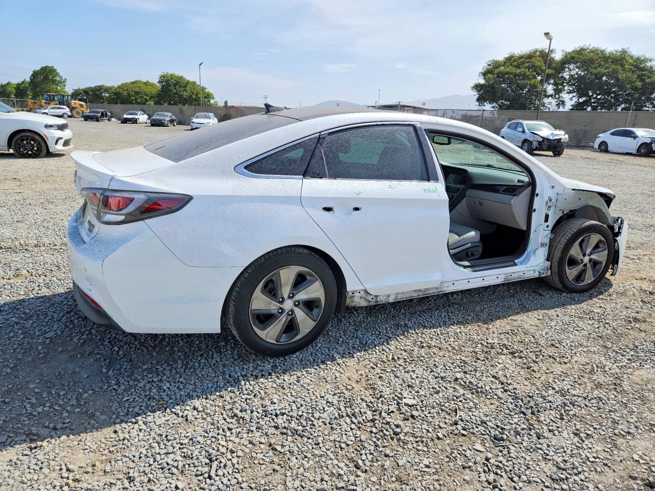 2017 HYUNDAI SONATA HYBRID LIMITED — снимка 3