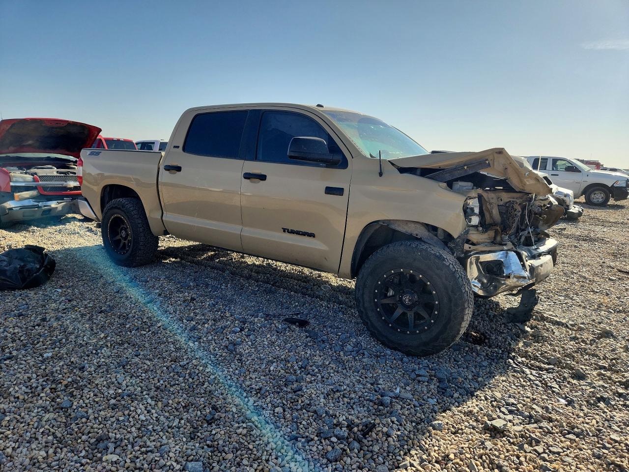 2017 TOYOTA TUNDRA SR5 — снимка 4