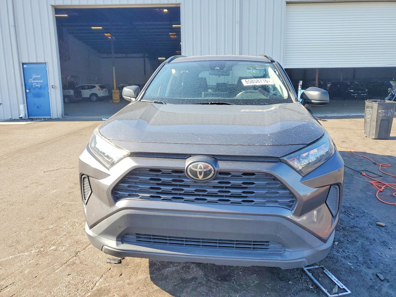 2019 TOYOTA RAV4 LE — снимка 5