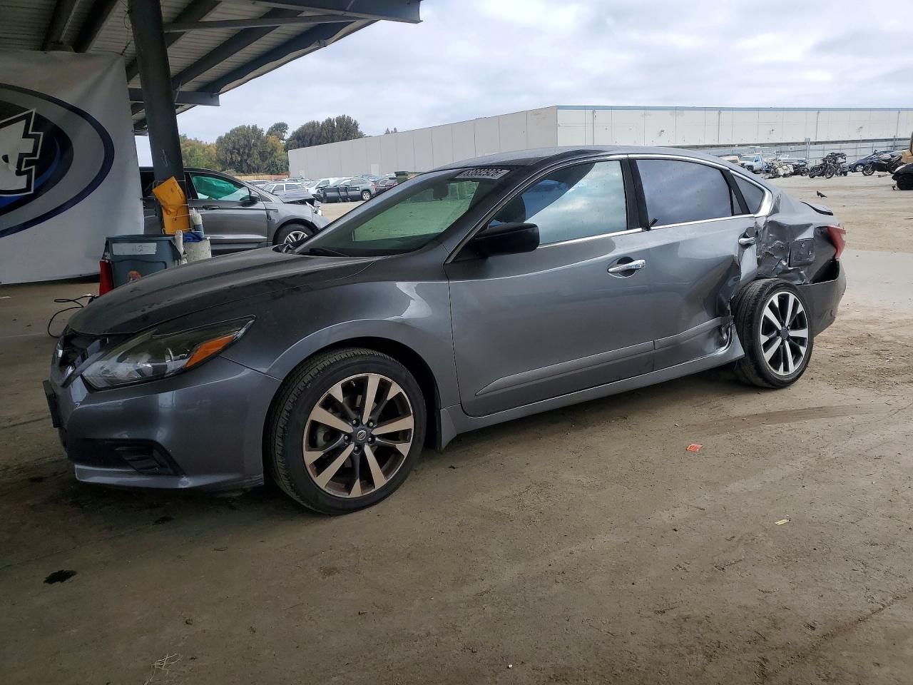 2017 NISSAN ALTIMA 2.5 SR