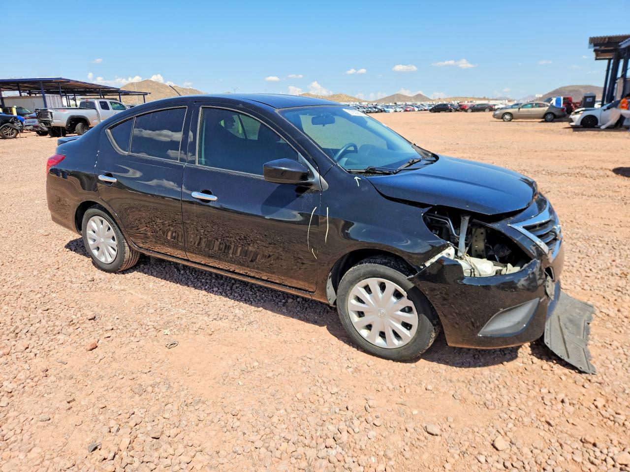 2019 NISSAN VERSA SV — снимка 4
