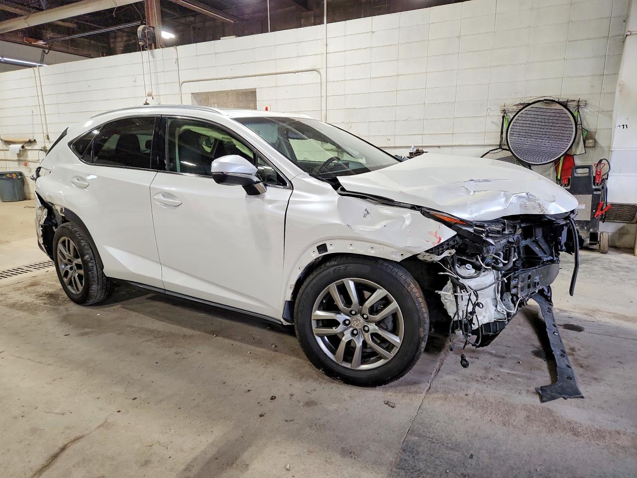 2015 LEXUS NX 200T — снимка 4