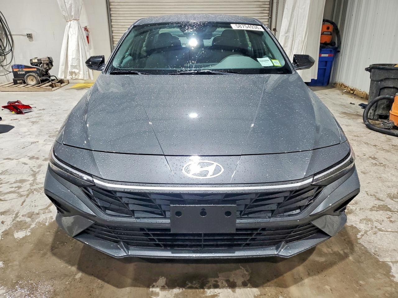 2026 HYUNDAI ELANTRA SEL SPORT — снимка 5