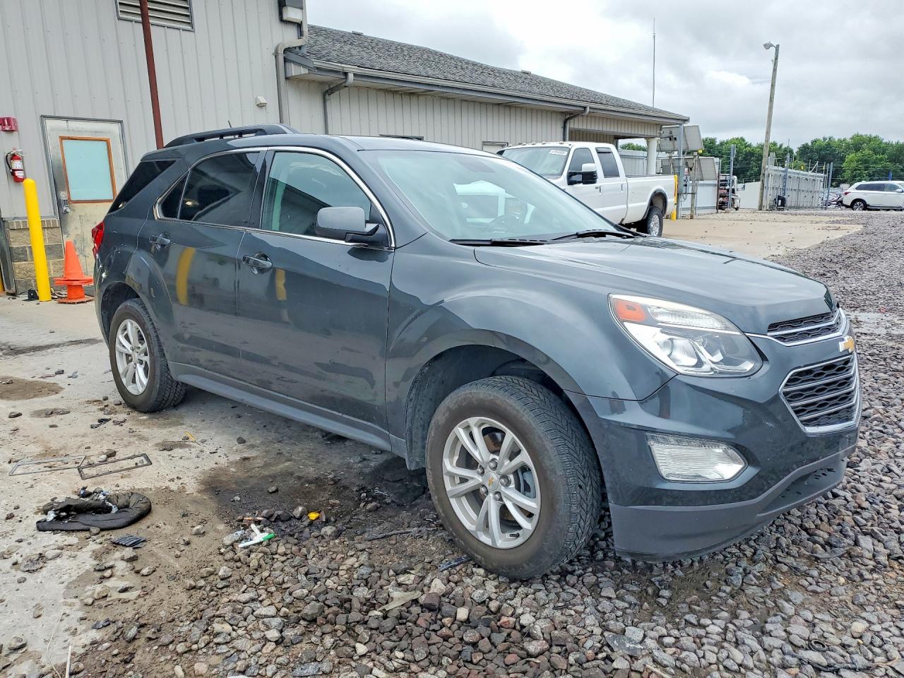2017 CHEVROLET EQUINOX LT — снимка 4