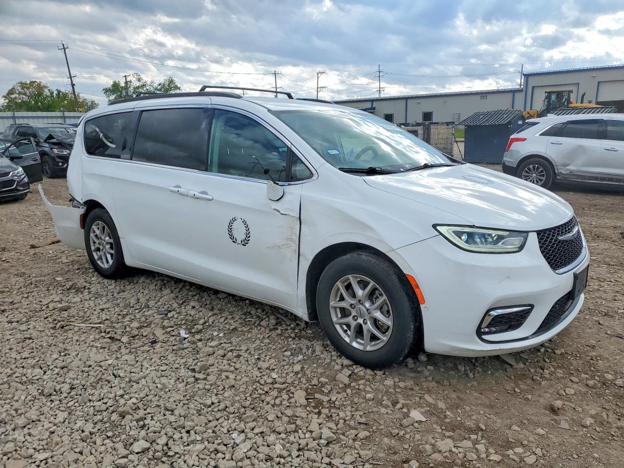 2022 CHRYSLER PACIFICA TOURING L — снимка 4